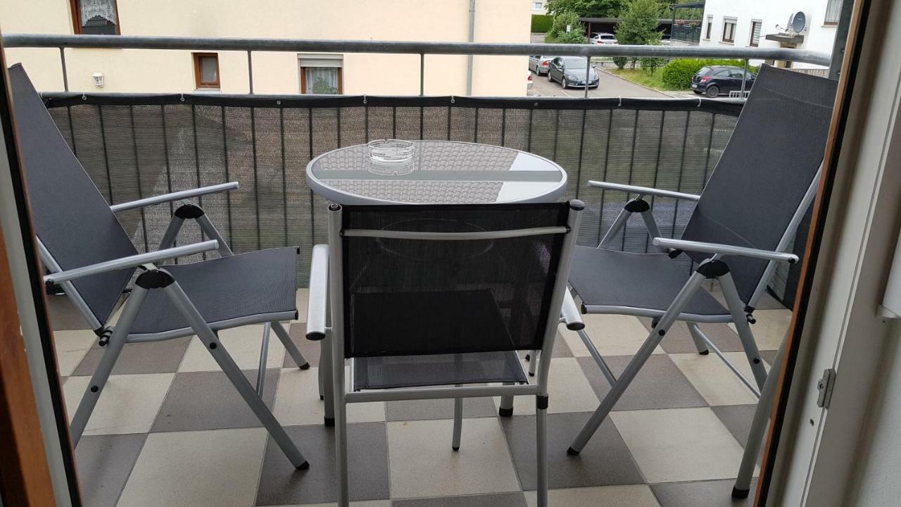 Outletcity Ferienwohnung Apartment 2 Metzingen  Exterior foto